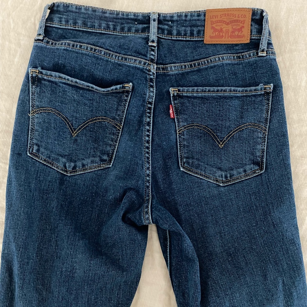 Size 26 721 high rise skinny levi’s
